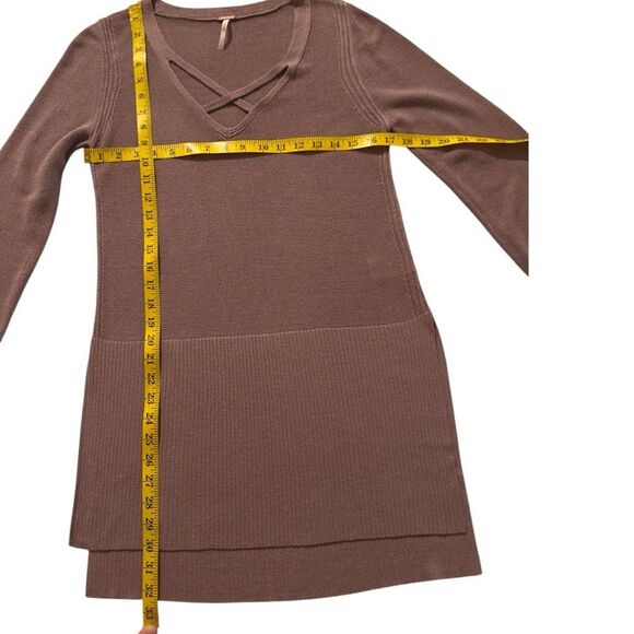 Free People Women's Criss Cross Hi-low Long Line Knit Tunic Sweater Mauve Small - Picture 6 of 8